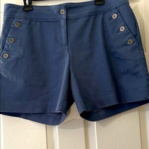 Isaac Mizrahi Blue Women's Shorts with Button Detail